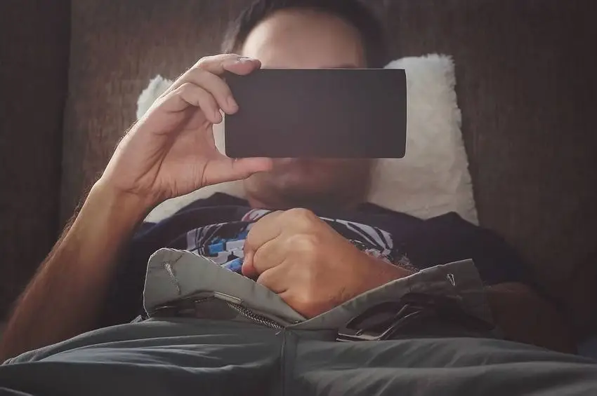 Is Viewing Trans (Shemale) Porn Gay? Is Viewing Trans (Shemale) Porn Gay?